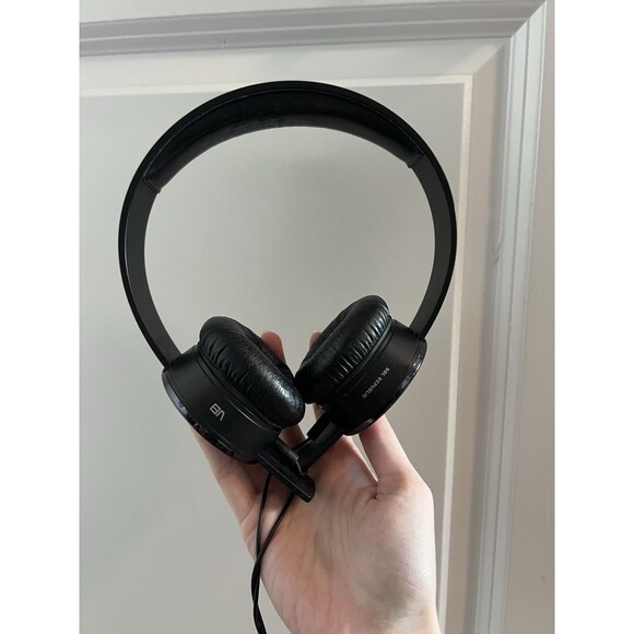 SOL Republic Tracks Sound Engine"Headphones - Black- With Case - Picture 1 of 10
